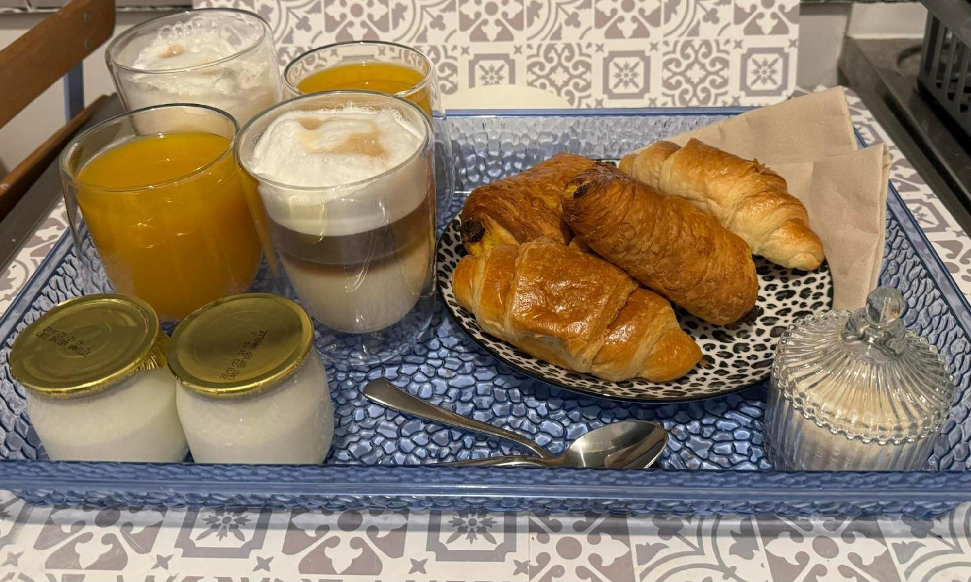 Near Castle Of Versailles Cozy Room With Breakfast And Parking Buitenkant foto